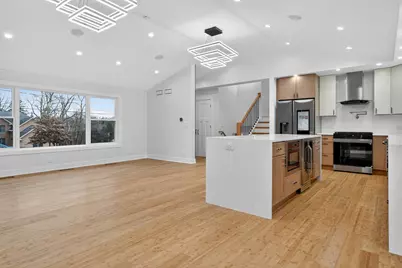 200 N Pine Street, Prospect Heights, IL 60070 - Photo 10