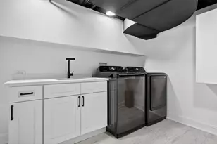 200 N Pine St, Prospect Heights, IL 60070 - Photo 46