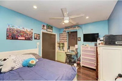 1941 N Harding Avenue, Chicago, IL 60647 - Photo 10