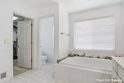 7390 Bittersweet Drive, Gurnee, IL 60031 - Photo 18