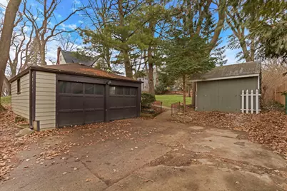 526 W Jackson Street, Woodstock, IL 60098 - Photo 40