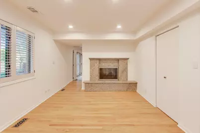 300 Boardwalk Place, Park Ridge, IL 60068 - Photo 40