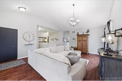 103 E Daisy Avenue, Cortland, IL 60112 - Photo 4