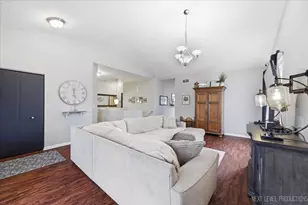 103 E Daisy Ave, Cortland, IL 60112 - Photo 4