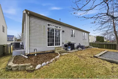 103 E Daisy Avenue, Cortland, IL 60112 - Photo 20