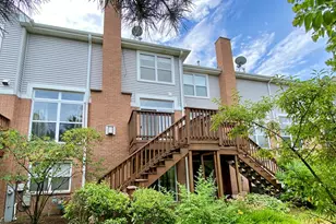 300 Lunt Ave, Schaumburg, IL 60193 - Photo 28