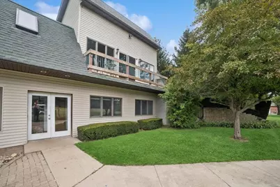 12266 North Grove Road, Sycamore, IL 60178 - Photo 10