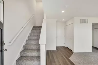 2644 Arrowhead Drive, Pingree Grove, IL 60140 - Photo 4