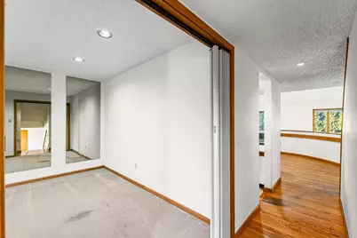 [Address not provided], Champaign, IL 61821 - Photo 6