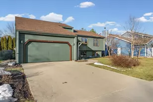 [Address not provided], Champaign, IL 61821 - Photo 4