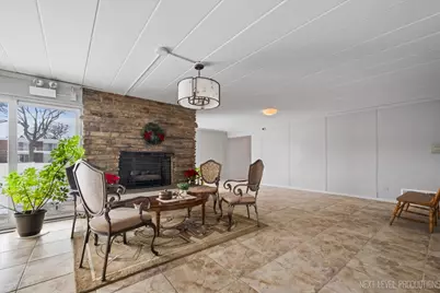 127 N Wolf Road #60A, Wheeling, IL 60090 - Photo 16