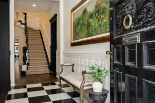 75 E Elm St, Chicago, IL 60611 - Photo 2