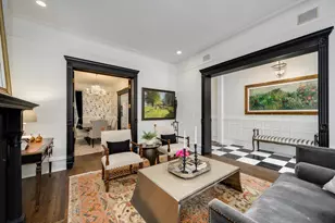 75 E Elm St, Chicago, IL 60611 - Photo 8