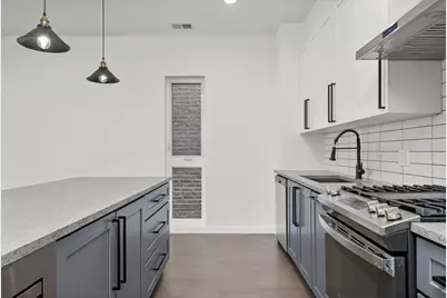 5824 N Lincoln Avenue #2S, Chicago, IL 60659 - Photo 6