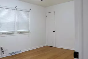 2718 S East Ave, Berwyn, IL 60402 - Photo 6