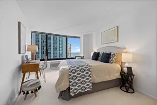 155 N Harbor Dr, Chicago, IL 60601 - Photo 14