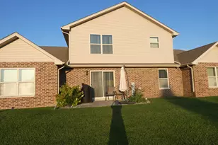 627 N Edgemere Dr, Bourbonnais, IL 60914 - Photo 4