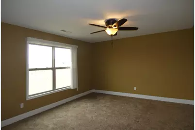 627 N Edgemere Drive, Bourbonnais, IL 60914 - Photo 18