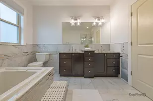 8237 N Newland Ave, Niles, IL 60714 - Photo 38