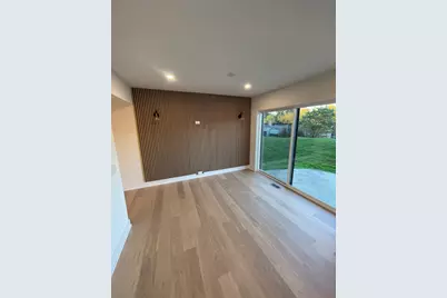 3732 Capri Court, Glenview, IL 60025 - Photo 6