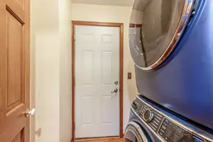 1551 Crowfoot Cir N, Hoffman Estates, IL 60169 - Photo 16