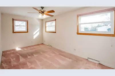 3843 Springdale Avenue, Glenview, IL 60025 - Photo 16