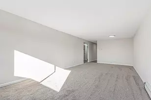 1320B Lore Ln, Lombard, IL 60148 - Photo 6