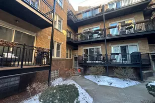 4718 5 N Beacon St, Chicago, IL 60640 - Photo 2