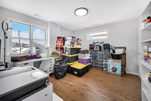 3322 N Pittsburgh Ave, Chicago, IL 60634 - Photo 10