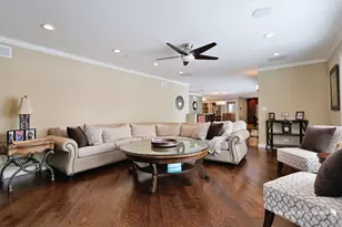 501 S Emerald Dr, McHenry, IL 60051 - Photo 14