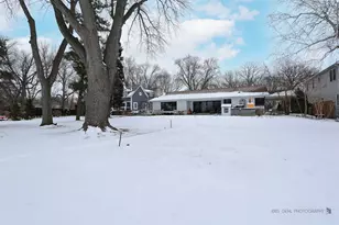 501 S Emerald Dr, McHenry, IL 60051 - Photo 32