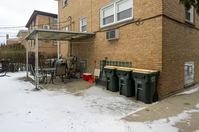 8027 W Churchill Avenue, Niles, IL 60714 - Photo 24