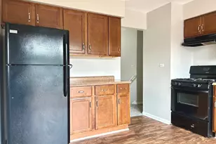 607 Sullivan Ln, University Park, IL 60484 - Photo 8