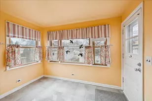 5118 N New England St, Chicago, IL 60656 - Photo 6