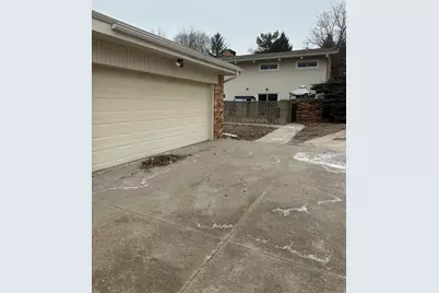 2211 Benjamin Lane, Bloomington, IL 61701 - Photo 50