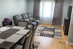 224 Spruce Ave, Bensenville, IL 60106 - Photo 6