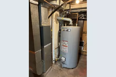 224 Spruce Avenue, Bensenville, IL 60106 - Photo 32