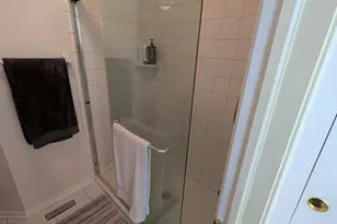 121 Crescent Ln, Schaumburg, IL 60193 - Photo 20