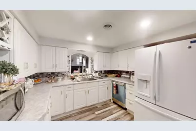 23 Greenridge Drive, Decatur, IL 62526 - Photo 10