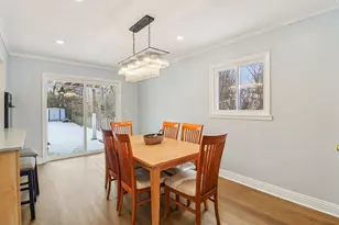 2931 Greenleaf Ave, Wilmette, IL 60091 - Photo 8