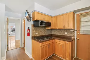 2931 Greenleaf Ave, Wilmette, IL 60091 - Photo 14