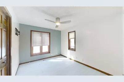 1756 W Ravina Park Road, Decatur, IL 62526 - Photo 32