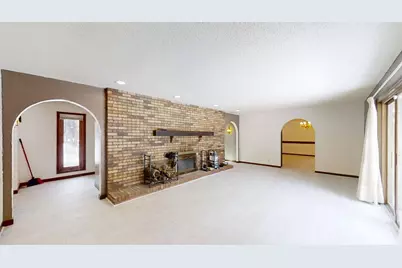 1756 W Ravina Park Road, Decatur, IL 62526 - Photo 6