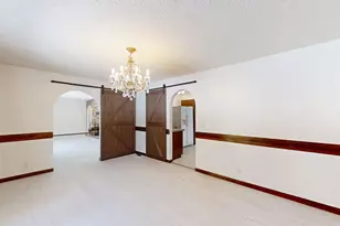 1756 W Ravina Park Rd, Decatur, IL 62526 - Photo 10