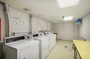 4125 W 97th Pl, Oak Lawn, IL 60453 - Photo 14