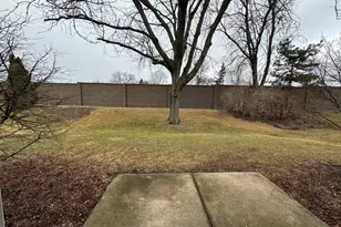 429 Prairieview Dr, Oswego, IL 60543 - Photo 20