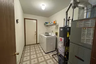 429 Prairieview Dr, Oswego, IL 60543 - Photo 18