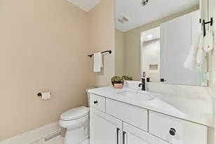 213 Northampton Ln, Lincolnshire, IL 60069 - Photo 18