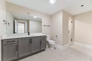 213 Northampton Ln, Lincolnshire, IL 60069 - Photo 36