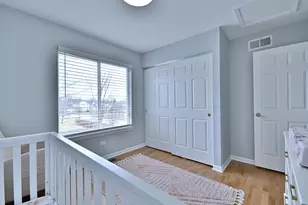 284 Bingham Cir, Mundelein, IL 60060 - Photo 22